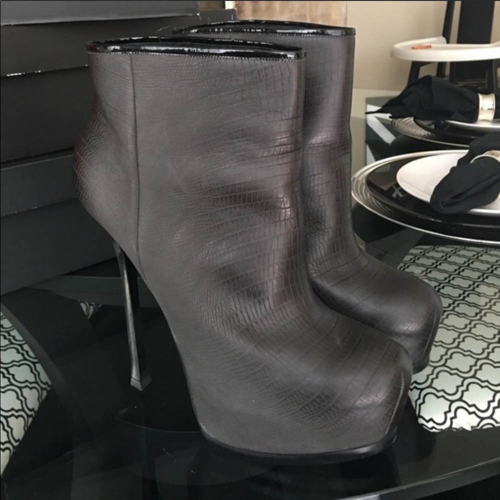 Yves Saint Laurent boots
